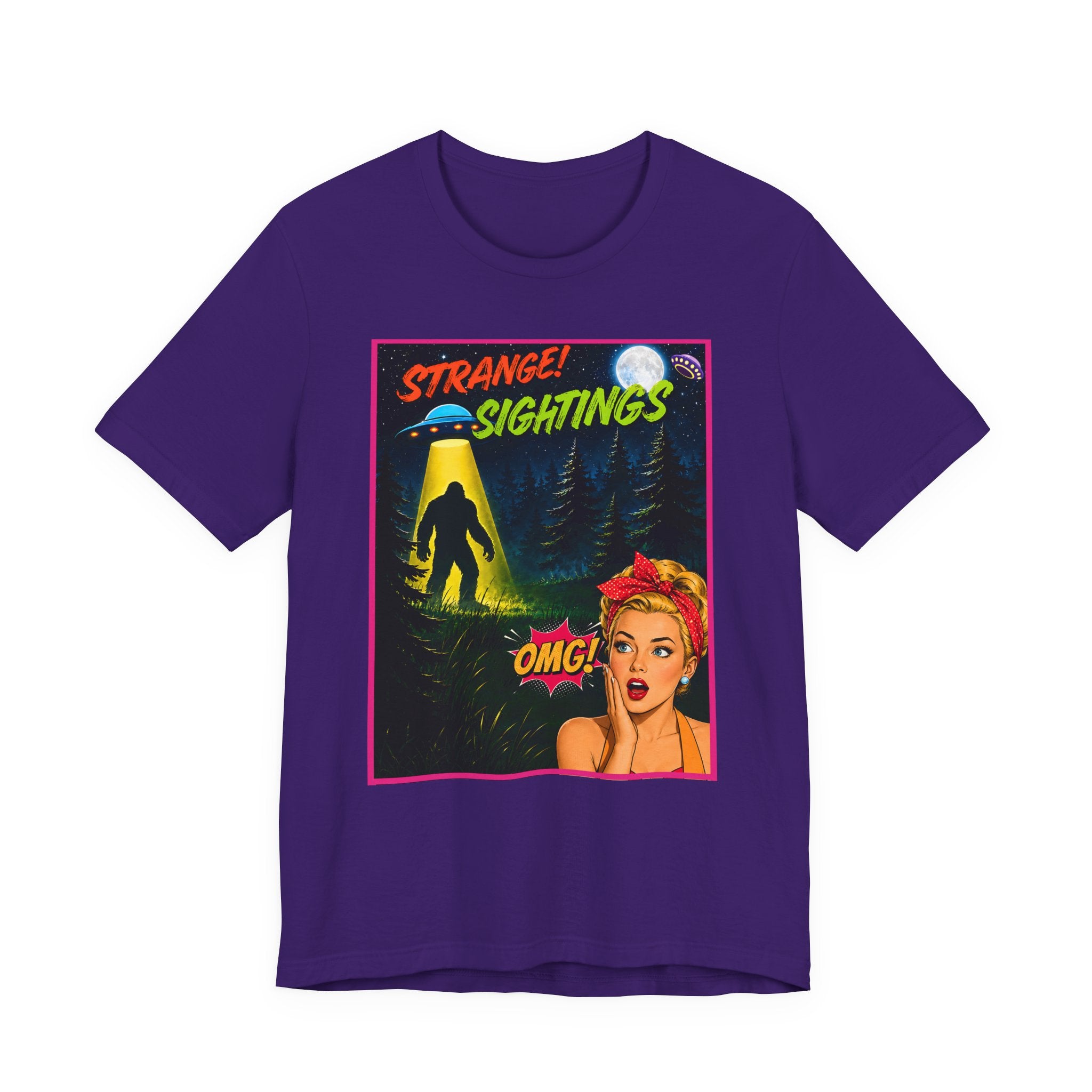 Retro 1950s UFO Bigfoot Alien Abduction T-Shirt - Vintage Sci-Fi Comic Book Graphic Tee"Retro